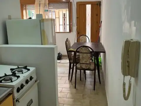Depto Tipo Casa Monoambiente con 1 baño