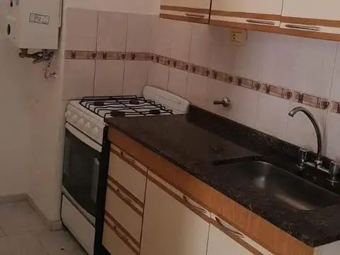 Departamento en Alquiler en Centro, $ 420.000