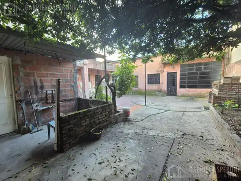 Depto Tipo Casa en Venta en Lomas de Zamora, USD 50.000