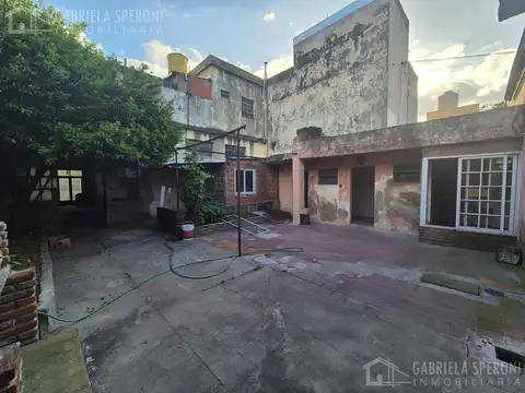 Depto Tipo Casa 3 ambientes con 2 baños