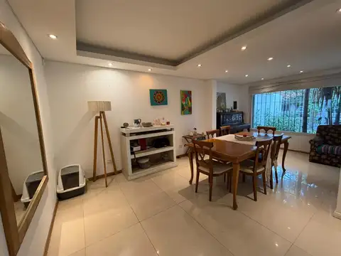 Lomas de Zamora VENTA casa jardin piscina buena ubicacion