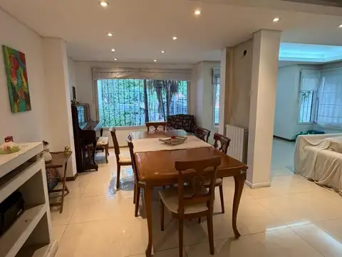 Casa en Venta en Lomas de Zamora, USD 395.000