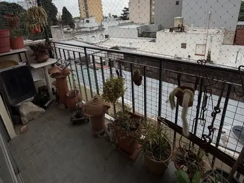 Departamento en venta en Bernal centro 100