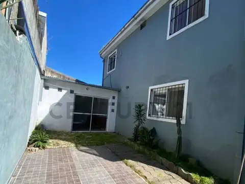 Dúplex en alquiler 3 ambientes /Dique Luján