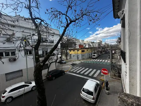 Depto Tipo Casa en Venta 47 años