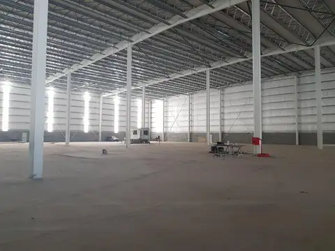 Depósito de 15.000 m2 en Alquiler - Zarate