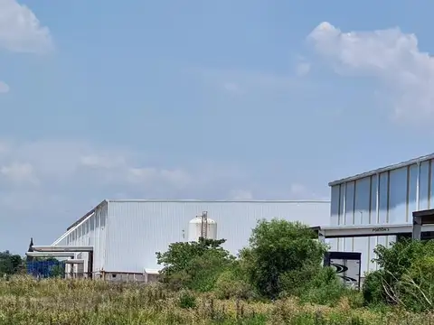 Galpon en Alquiler A Estrenar