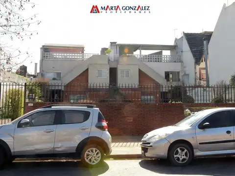 PH con parque venta 3 ambientes Ramos Mejia 