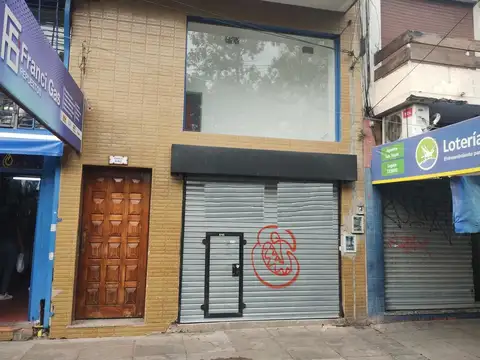 LOCAL COMERCIAL MORON NORTE 150 MTS ESTACION