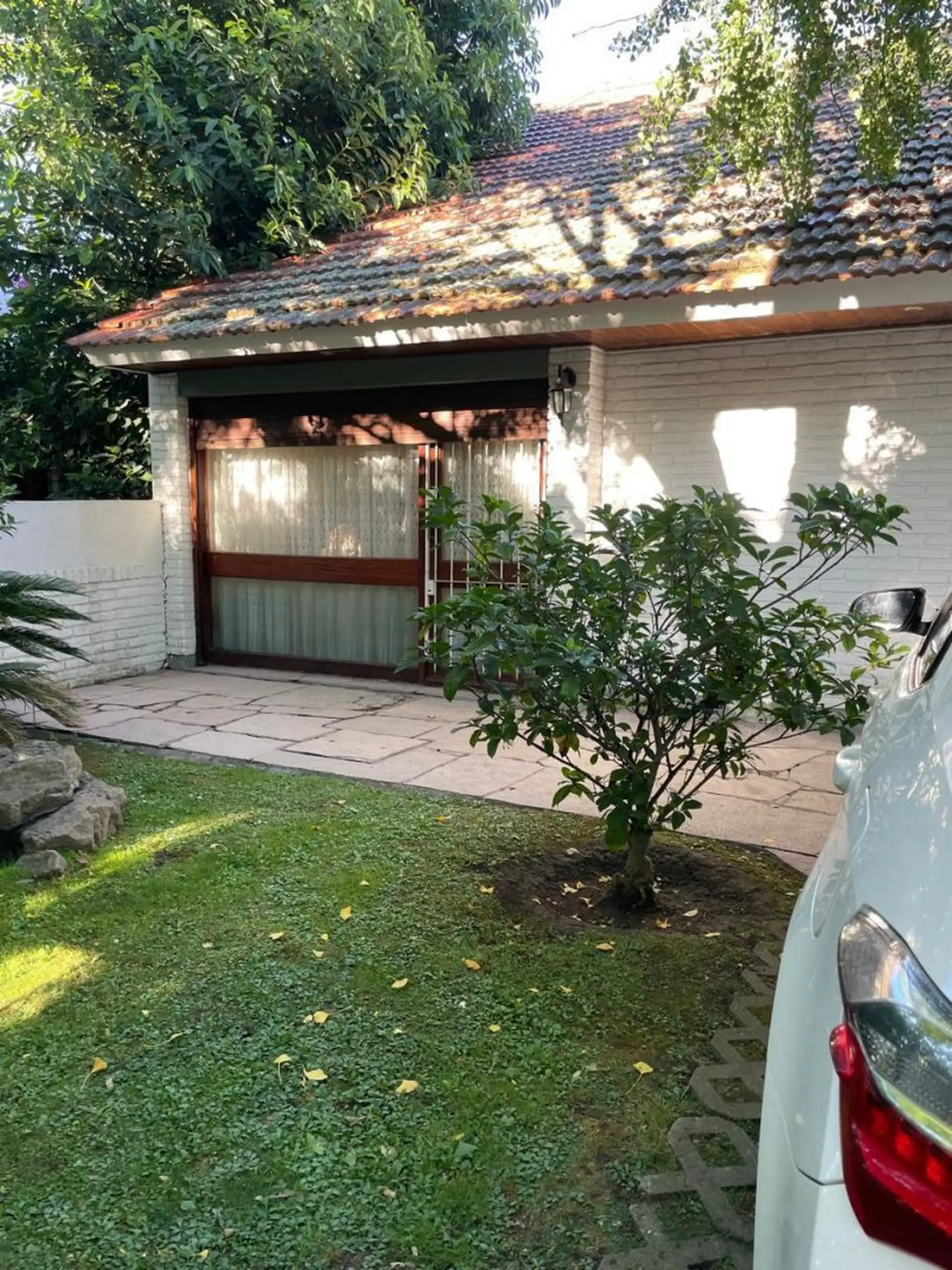 Casa 5 amb, 210m² con pileta y quincho — La Florida