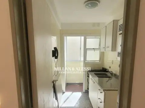 Departamento en Alquiler en Floresta, $ 600.000