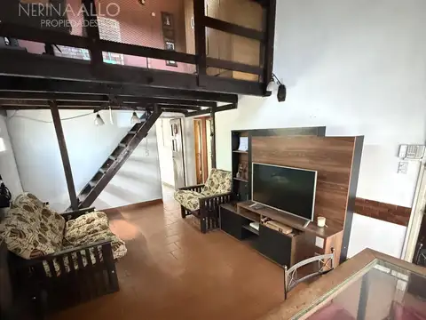 Depto Tipo Casa en Venta con 2 cocheras