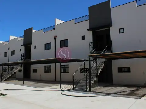 Traum Pilar 100