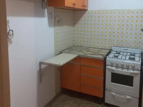 Venta Dpto. Planta baja al fondo 3 Amb.