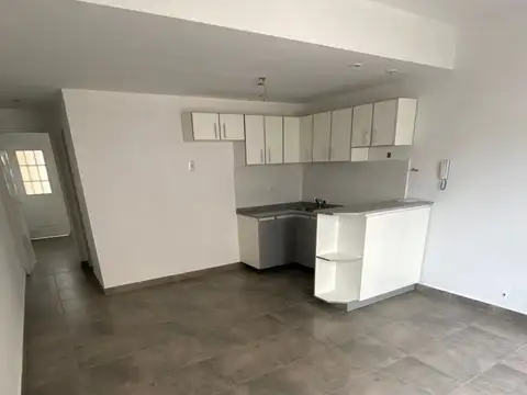 Departamento en Venta en Ramos Mejia Sur, USD 70.000