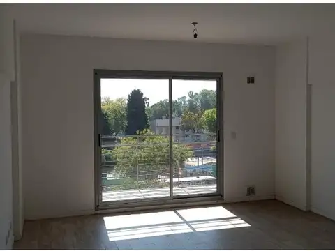 Departamento en Venta en Villa Dominico, USD 50.000