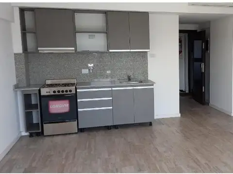 Av Mitre 4900, Piso 2°