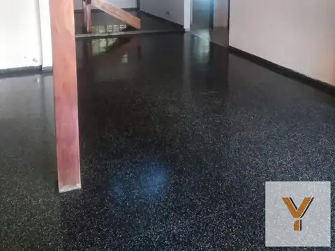 Casa 5 ambientes con 1 baño