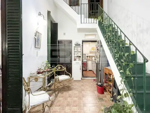 Depto Tipo Casa en Venta de 5 ambientes