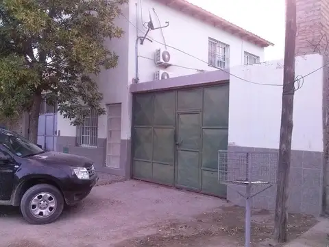 ALQUILER DUPLEX + GALPON CIPOLLETTI