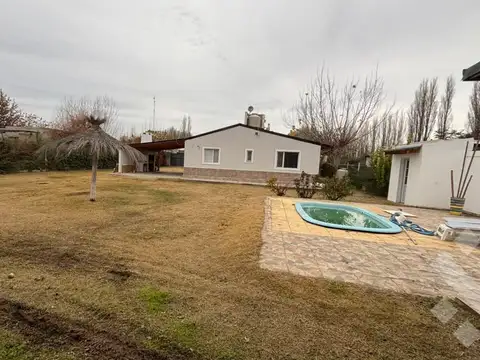Casa en Venta en Plottier, USD 280.000