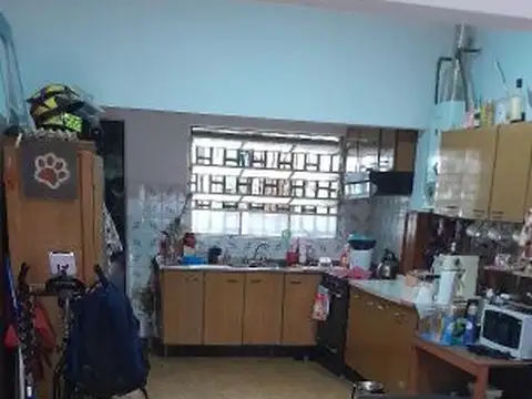 Depto Tipo Casa en Venta con 1 cocheras