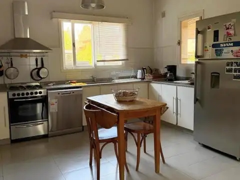 Casa en Alquiler Temporal en La Escondida, USD 3.000
