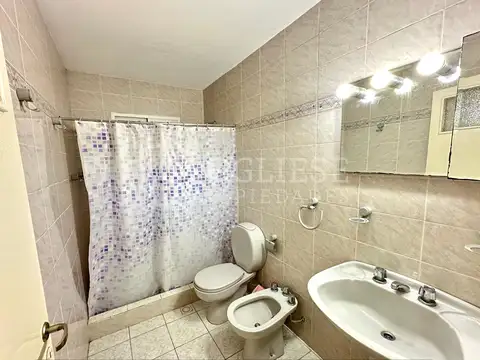 Avenida 4 e/ Paseos 113 y 112