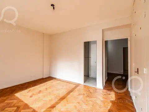 Venta departamento 5 ambientes con dependencia  en Recoleta