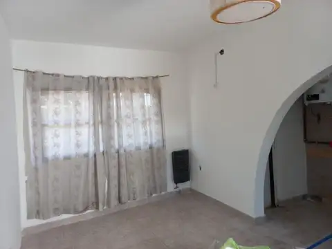 Depto Tipo Casa en Venta 50 años