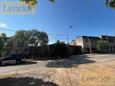 Terreno en Venta 33  mts Fondo