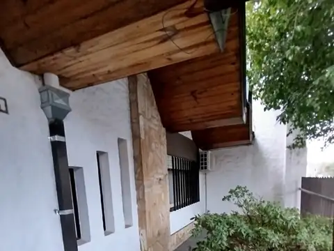 Casa en Venta en El Palomar, USD 92.000