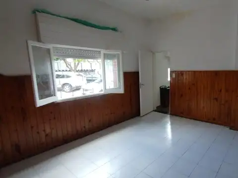 PH al frente 2 amb. con terraza en Sáenz Peña