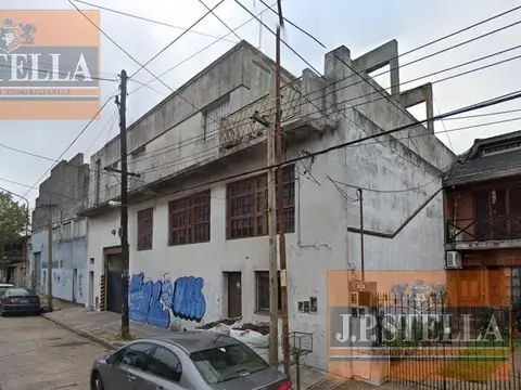 2 Galpones y 1 Dpto de 3 ambientes 1393 m² Edificados - Juntos o por Separado - Ramos Mejía