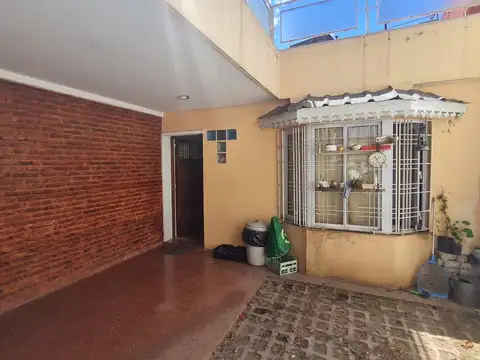 Casa en Alquiler en Floresta, $ 1.500.000