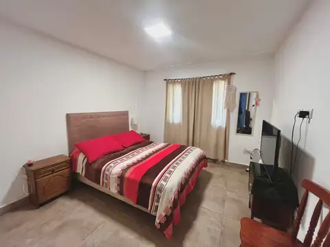 Calle Las Magnolias 2400