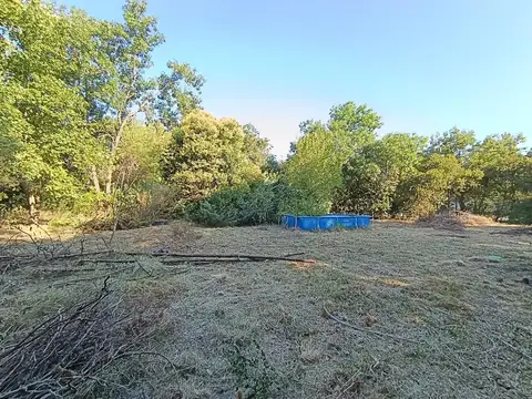 Venta 2 lotes en Barrio Los Pioneros