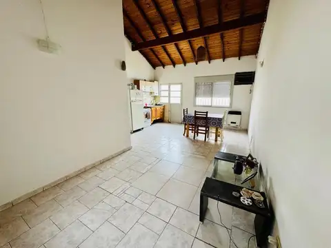 Casa en Venta en San Nicolas De Los Arroyos, USD 75.000