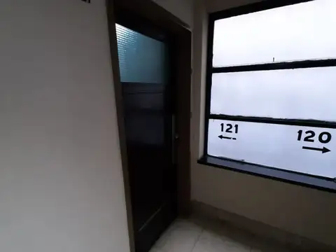 Oficina en Venta 60 años