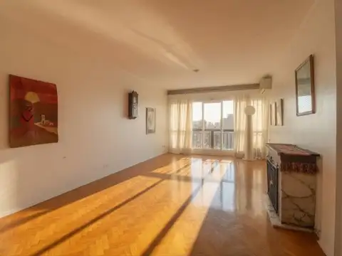 Venta Departamento 4 Ambientes Con Dependencia, Balcón y Lavadero en Caballito | Apto Crédito