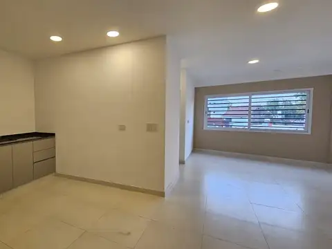 Venta Departamento 2 ambientes de 43 m2 en Villa Lynch