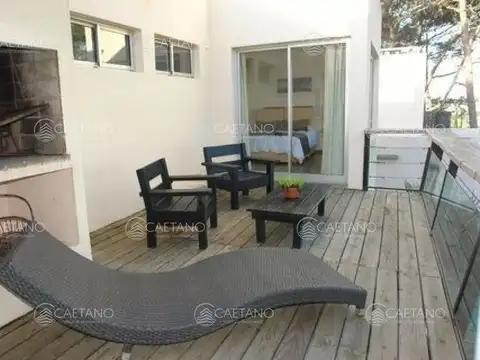 Casa en Alquiler Temporal en Montoya, USD 8.500