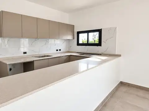Casa en Venta en Pilar, USD 180.000