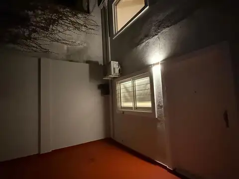 3 de Febrero y Besares