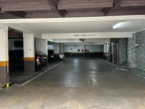 Venta cochera Recoleta 