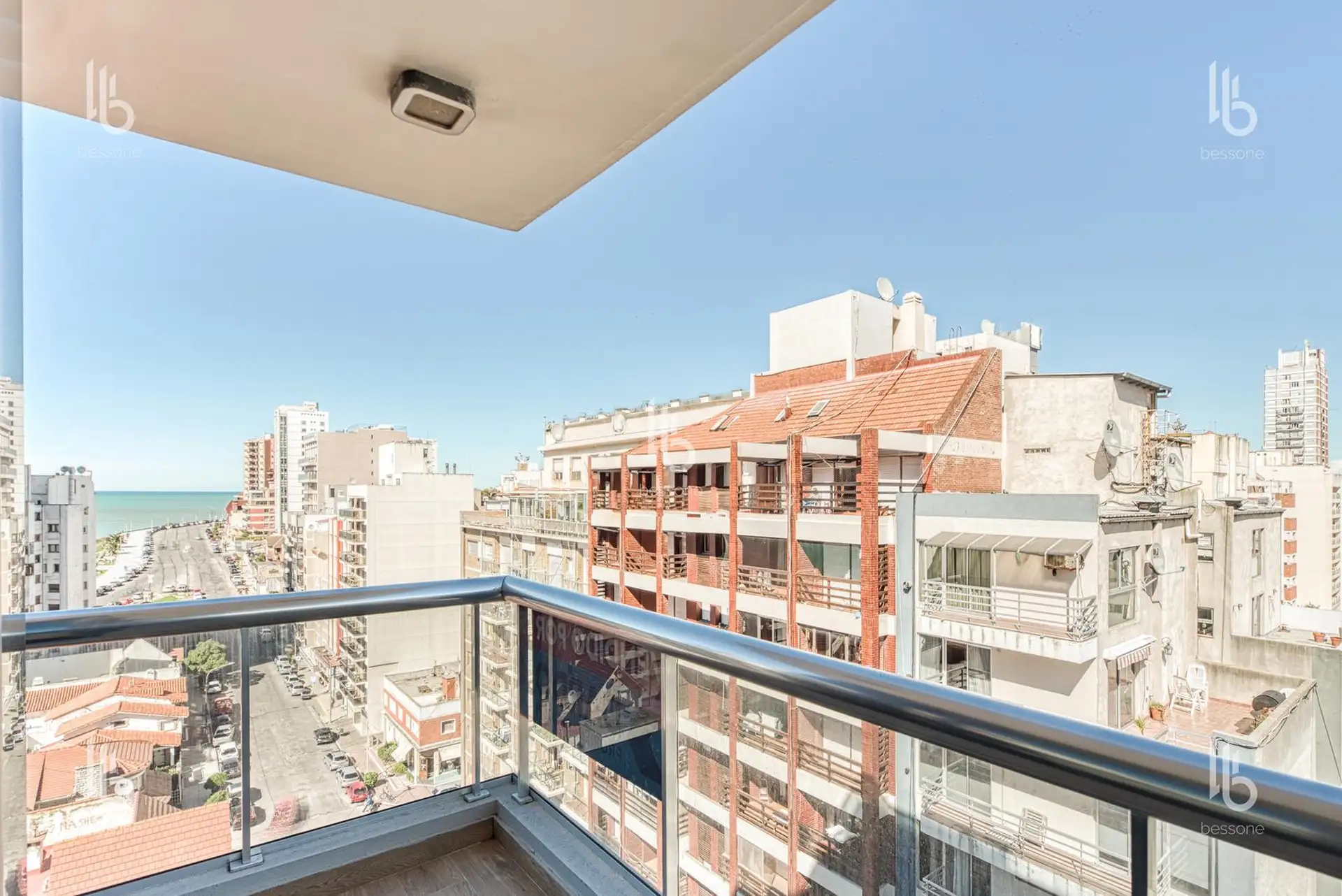 Departamento - La Perla Sur