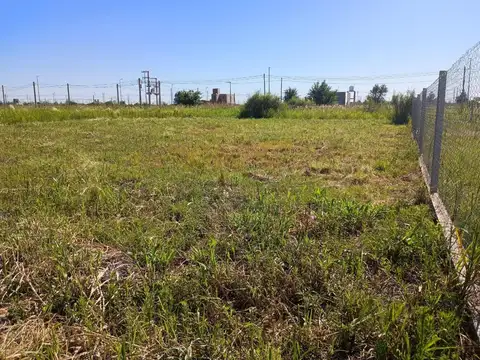 SE VENDE LOTE 552M2, SERVICIOS COMPLETOS, SEGURIDAD Y VISTA!