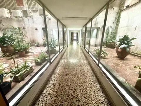 Urquiza  al 1300 - 5