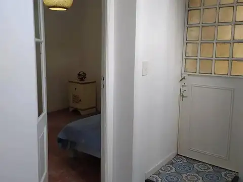 Defensa 1100, Piso 4