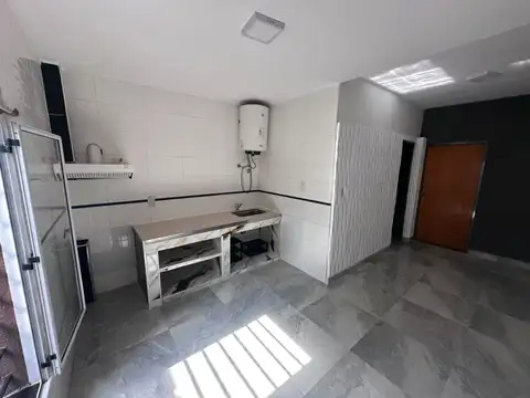 Departamento en Alquiler en Gregorio de Laferrere, $ 500.000